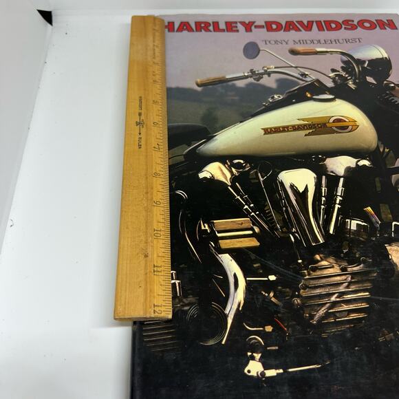 Harley Davidson book by Tony Middlehurst - Picture 3 of 8